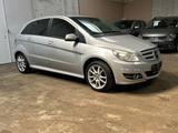 Mercedes-Benz B 160 Autotomatik,Alufelgen,neuer TÜV und AU - Mercedes-Benz B 160 mit Benzin-Antrieb: Automatik