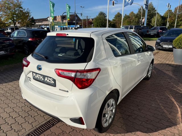 Toyota Yaris Hybrid 5 türig Automatik
