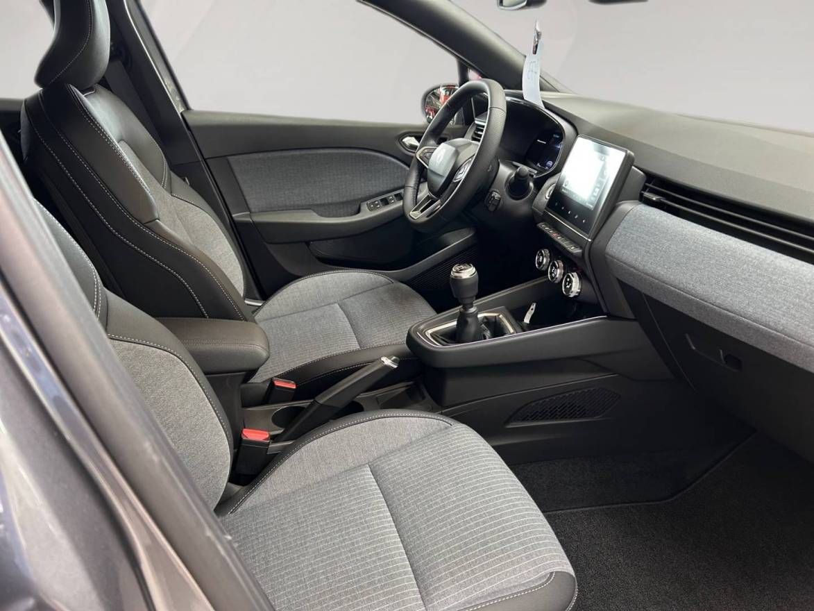 Fahrzeugabbildung Renault Clio TCe 90 Techno