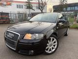 Audi A3 S line Sportpaket*KLIMA*SZH*PDC*AHK*TÜV NEU - Audi A3 aus 2005: Line