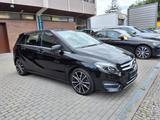 Mercedes-Benz B -Klasse 200 automati,Klima,Navi,Leder - Mercedes-Benz B 200: Limousine