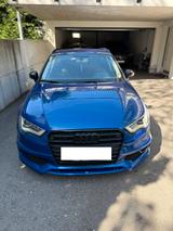 Audi A3 8v 2.0 tdi Klein-/ Kompaktwagen - Automatic - : Kompaktwagen