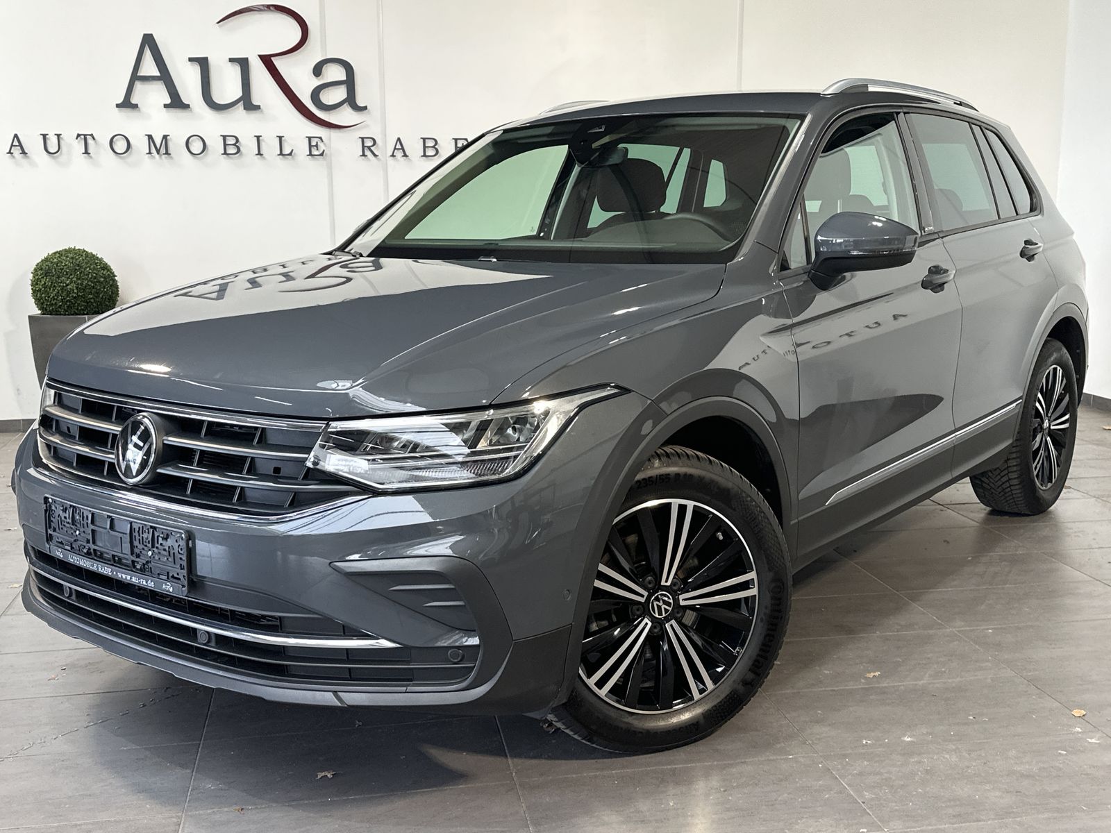 Fahrzeugabbildung Volkswagen Tiguan 1.5 TSI DSG Active NAV+LED+KAMERA+ACC+2HD