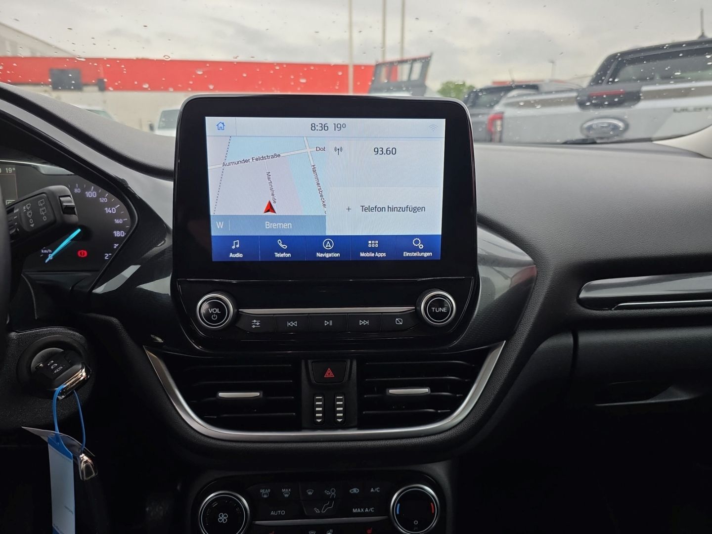 Fahrzeugabbildung Ford Puma Titanium Navi Massagesitze LED Mehrzonenkli