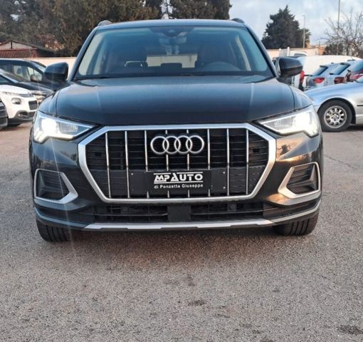 Audi Q3 35 TDI S Advanced