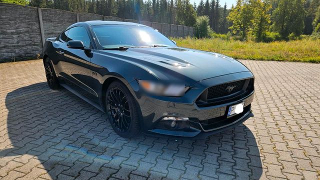 Ford Mustang 5.0 V8 GT Premium Black Editi...