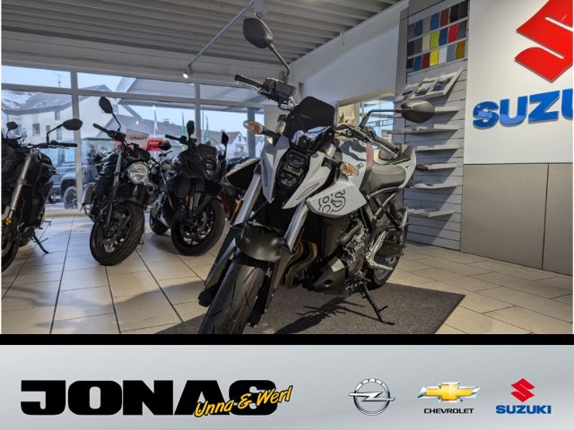 Suzuki GSX-8S Demo Fahrzeug in Menden bei Jonas