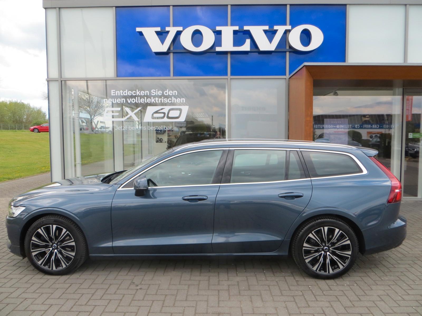 Volvo V60 B4 D Auto Ultimate Bright HUD GSD 360° AHK