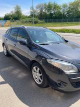 Renault Megane Grandtour Avantage 1.9 dCi FAP 96KW A... - Renault Megane mit Diesel-Antrieb: Kombi, 1.9