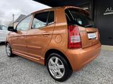 Kia Picanto 1.1 KLIMA SHZ ZV FHEL LM Klima - Kia Picanto: Orange