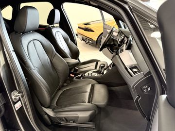 BMW 225 Active Tourer - 10