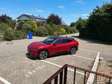 Ford Mustang Mach-E 99 kWh AWD Lucid-Rot Metallic  - Ford Mustang Mach-E aus 2021