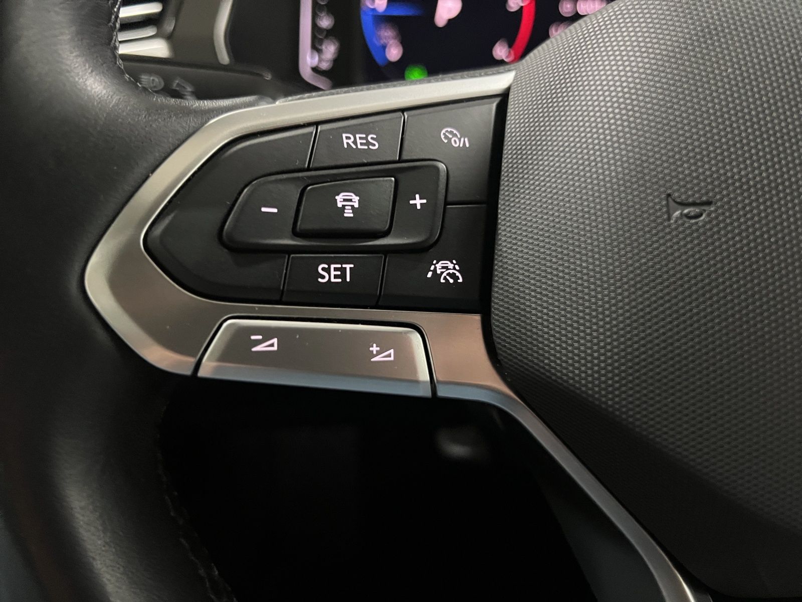 Volkswagen Passat Variant - Bild 23