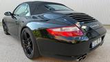 Porsche 997 Carrera S Cabrio mit Alpine-Infotainment - Porsche 997 mit Benzin-Antrieb
