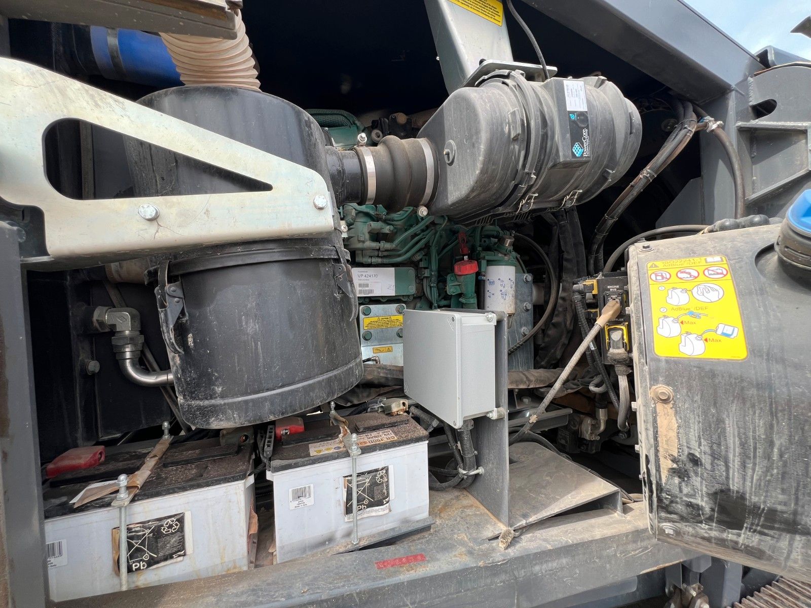 Fahrzeugabbildung Andere Komplet Krokodile / nur 76h! / 2022 / Schredder