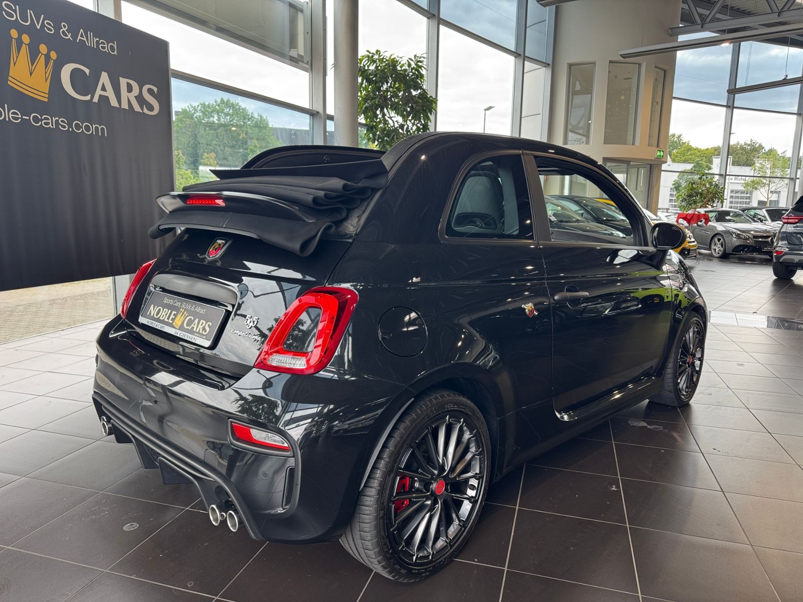 Fahrzeugabbildung Abarth 595C Competizione XENON NAVI ALU
