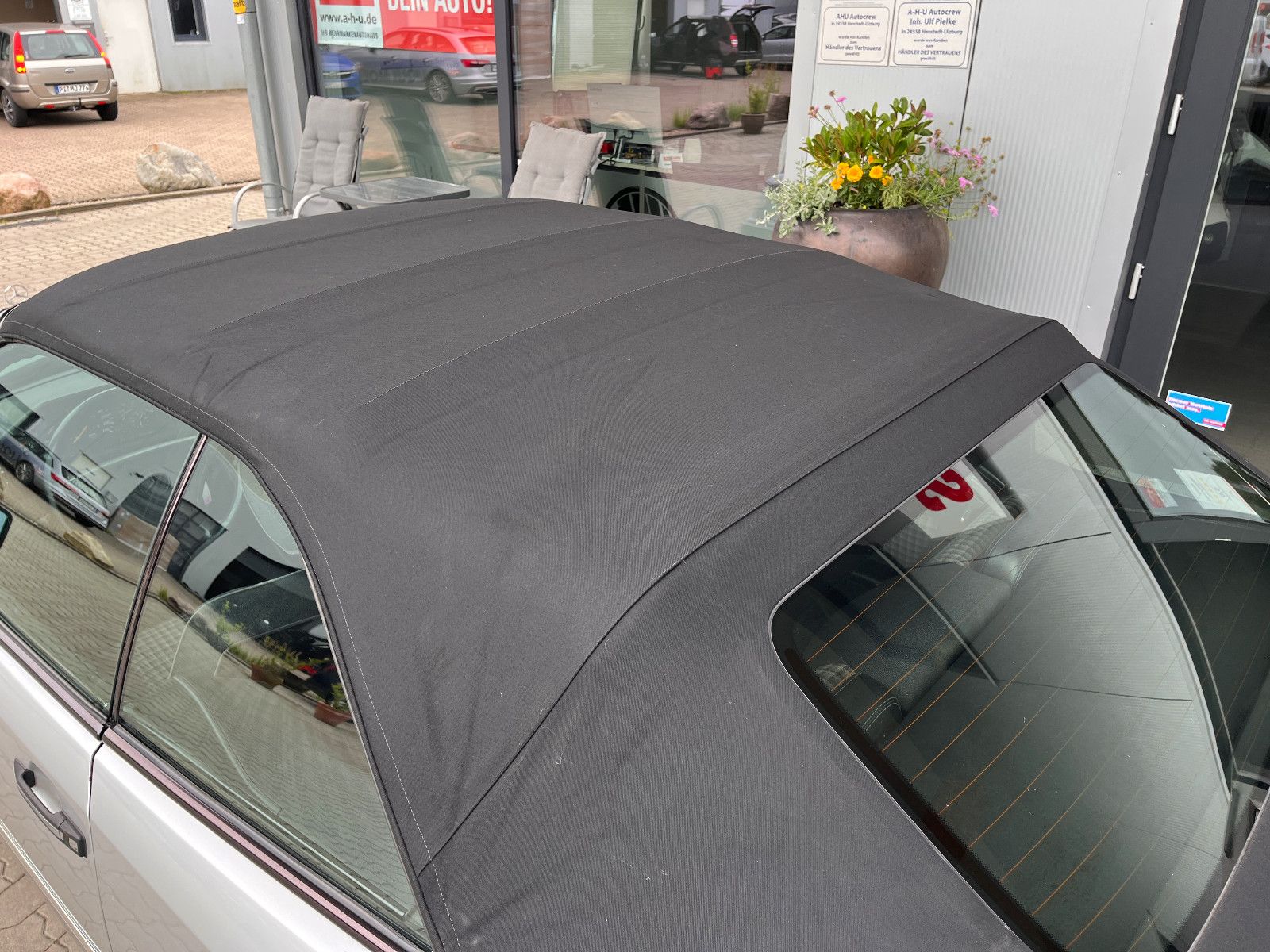 Fahrzeugabbildung Mercedes-Benz E 230