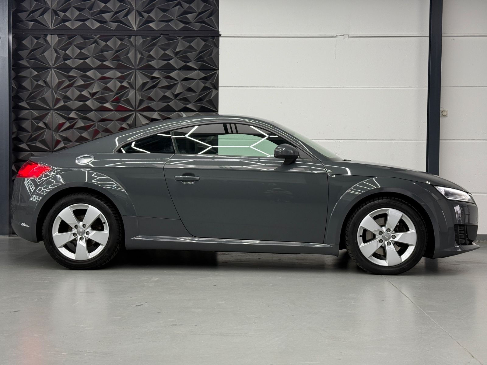 Audi TT Coupe 2.HAND*VIRTAUL TACHO*8-FACH*KEYLESS*SZH foto 14