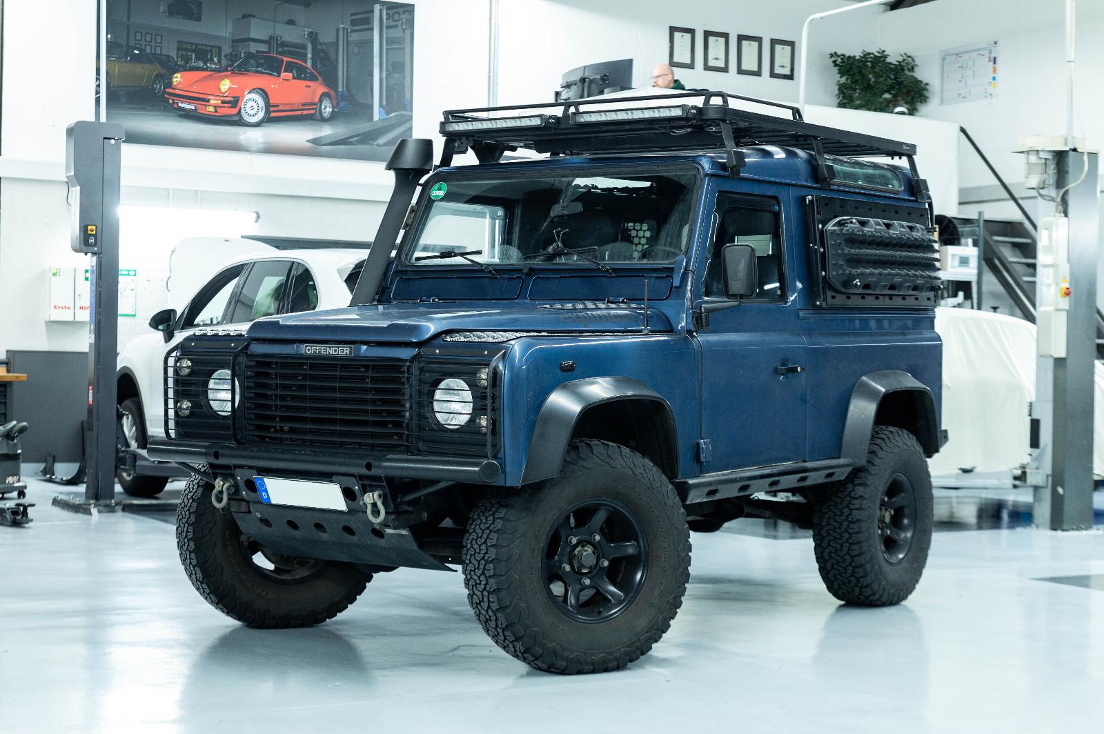 Land Rover Defender 90 TD5 I Off-Road I Frontrunner I 3. Hd