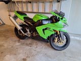 Kawasaki ZX-10R Ninja - KAWASAKI 2004 NINJA ZX10R