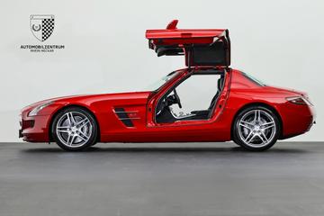 صورة 5 لـ 2012 Mercedes-BENZ SLS AMG