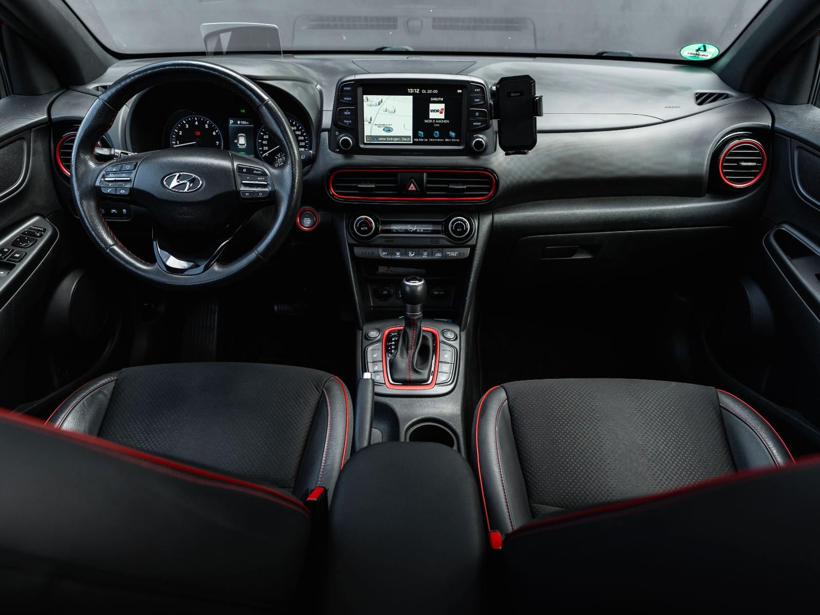 Hyundai Kona 4WD AUtomatik+Leder+SD+1Hand