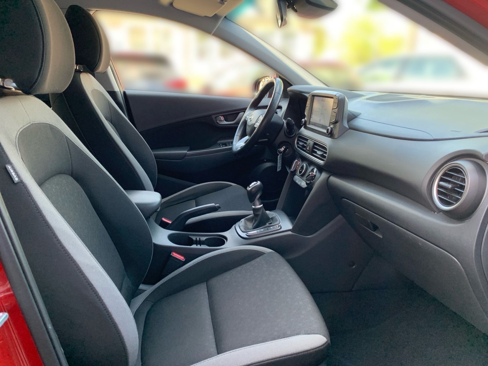 Fahrzeugabbildung Hyundai KONA 1.0 T-GDI Trend AHK Navi 8x bereift