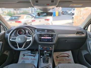 Volkswagen Tiguan - 11