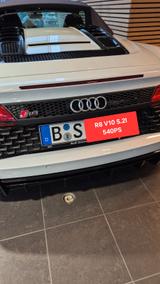 Audi R8 Spyder V10 5.2L  FSi RWD S tronic #Garantie - Audi R8 Gebrauchtwagen in Berlin