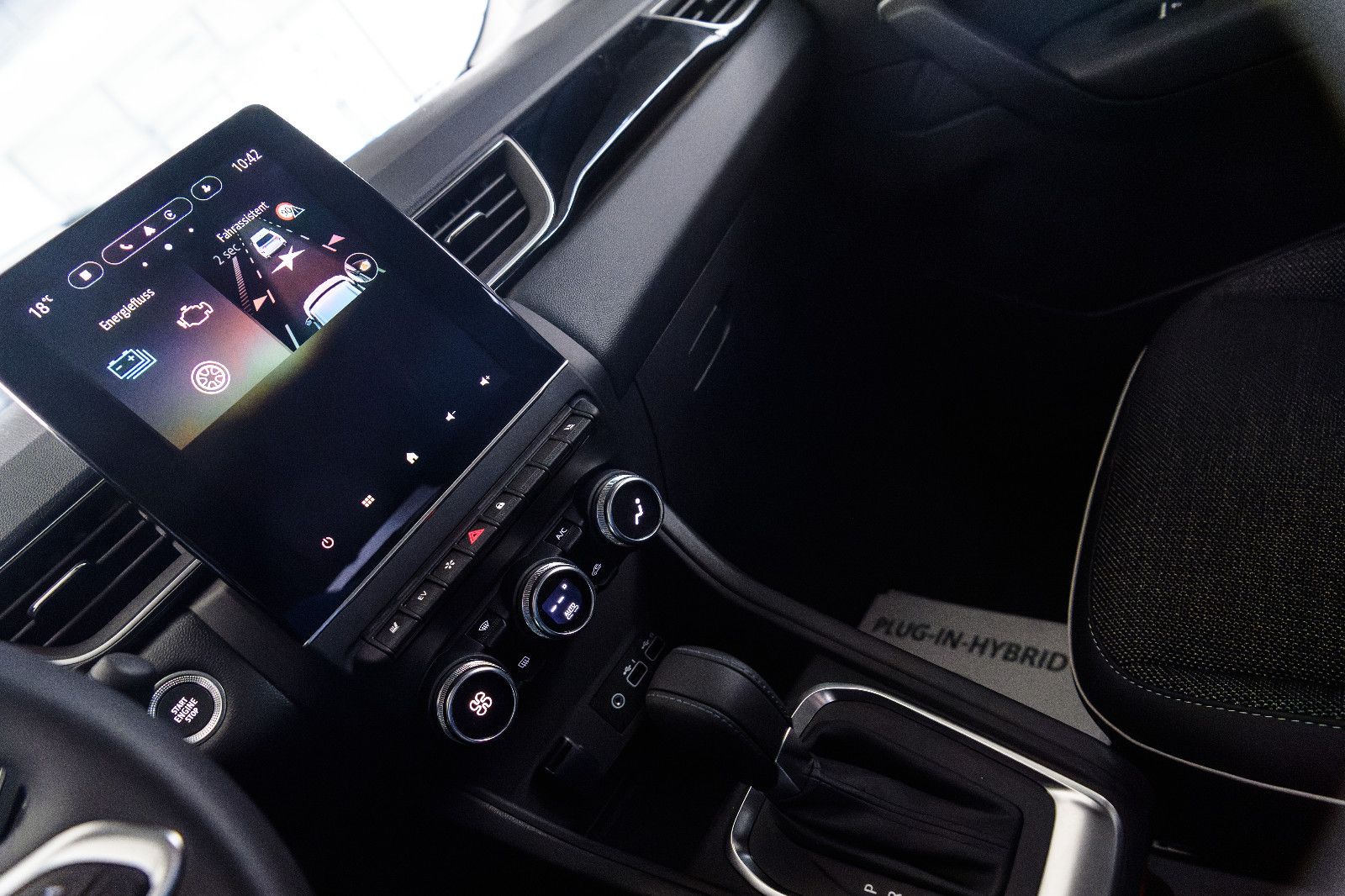 Fahrzeugabbildung Mitsubishi ASX 1.6 Intro Edition PHEV +LED+RFK+NAVI+SHZ+