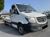 Mercedes-Benz Sprinter Abschleppwagen RHD Rechtslenker  - Mercedes-Benz RHD