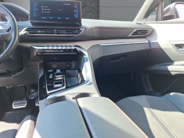 Peugeot 5008 - 10