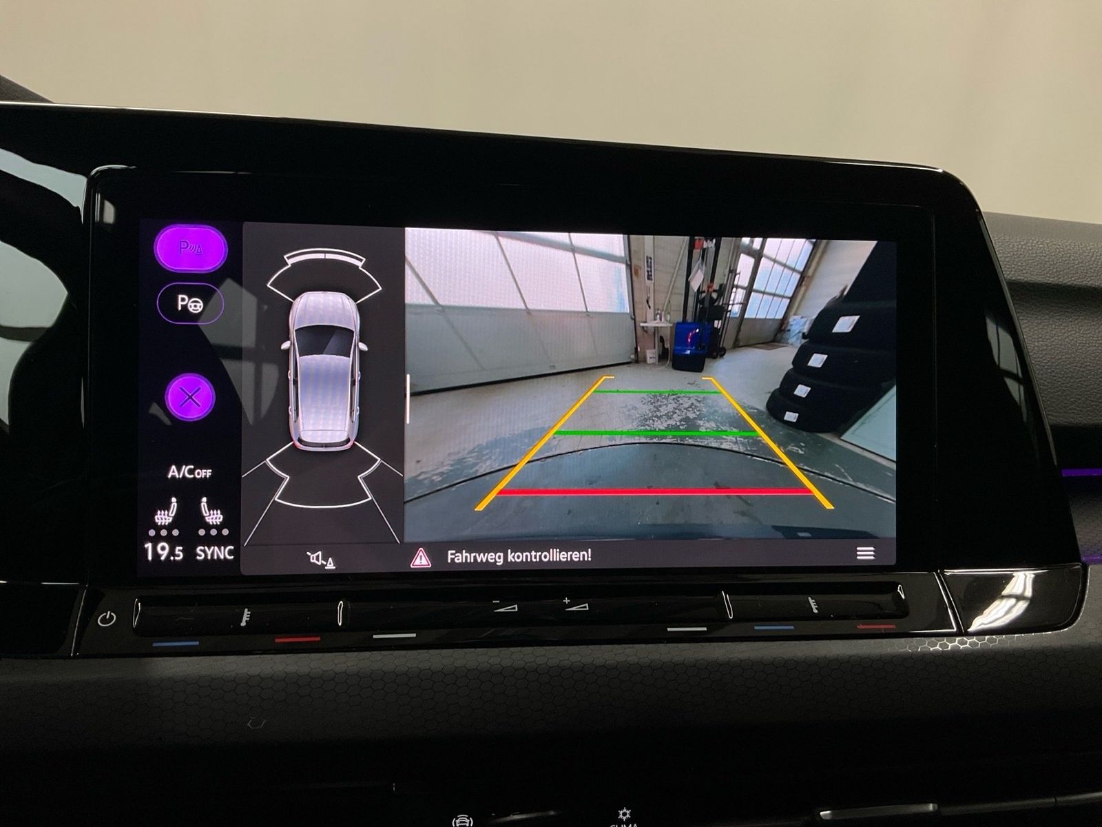 Volkswagen Golf - Bild 14