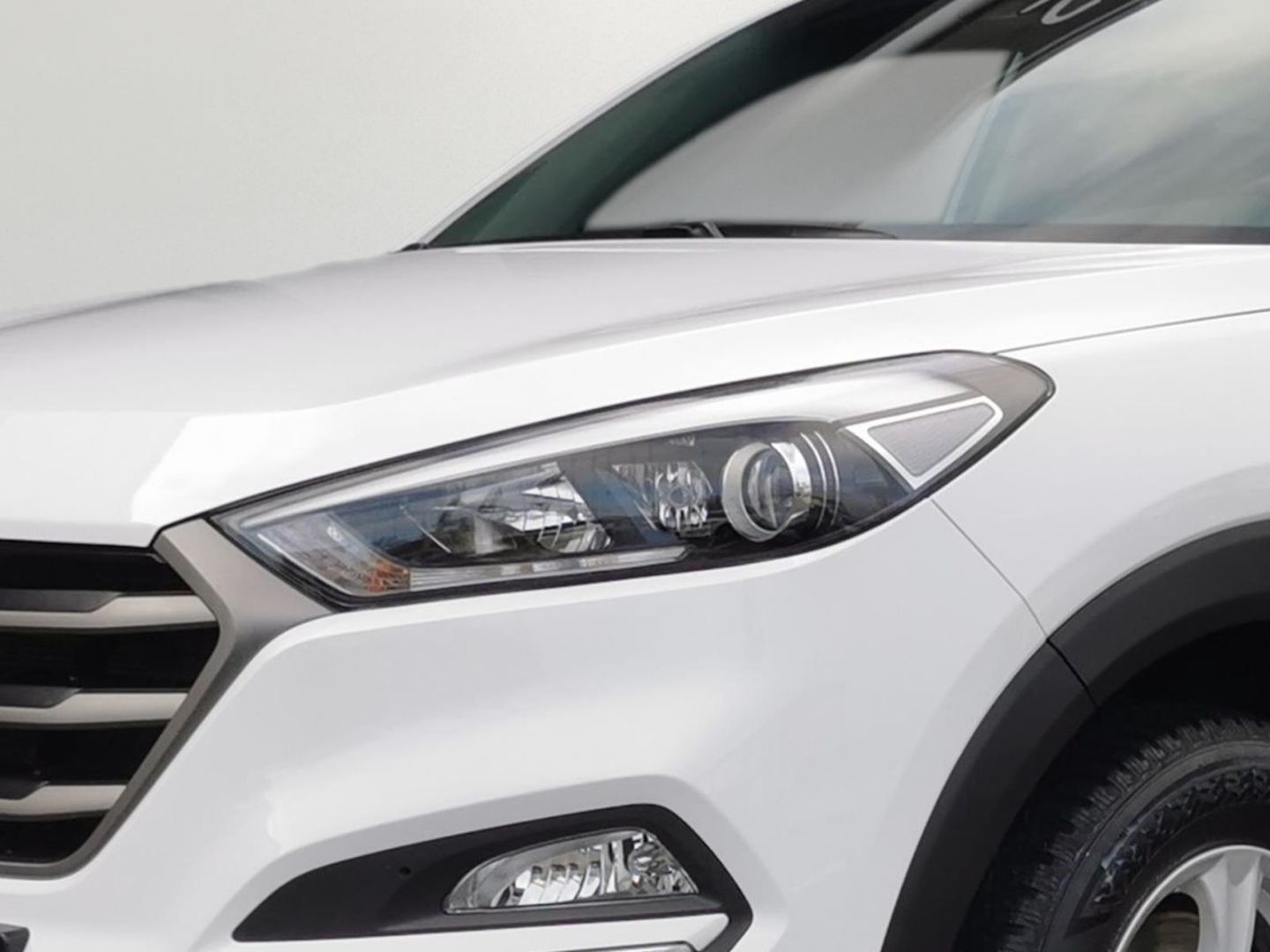 Fahrzeugabbildung Hyundai Tucson blue Advantage 2WD Navi, 8-fach bereift M