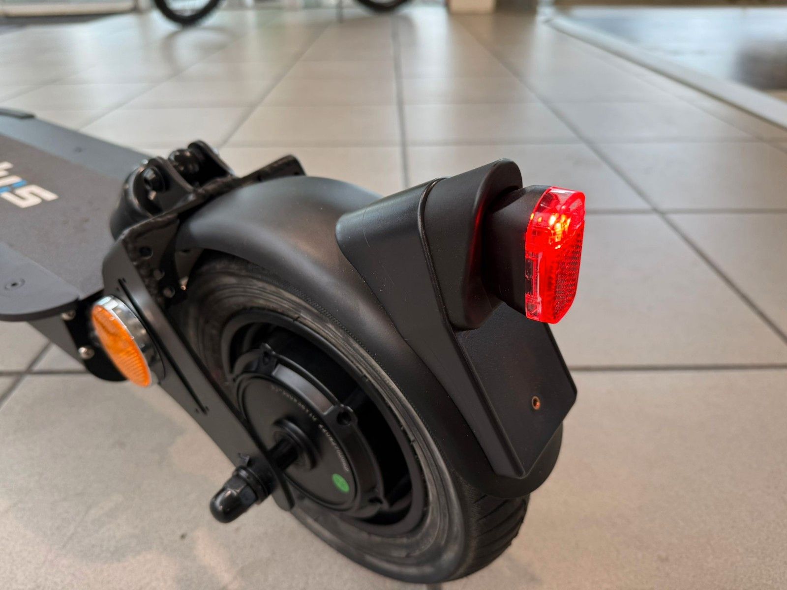 Fahrzeugabbildung Andere Blu:s Stalker XT 950