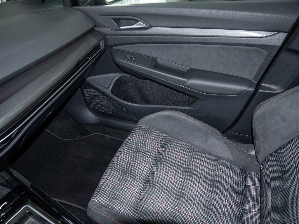 Volkswagen Golf - Bild 14