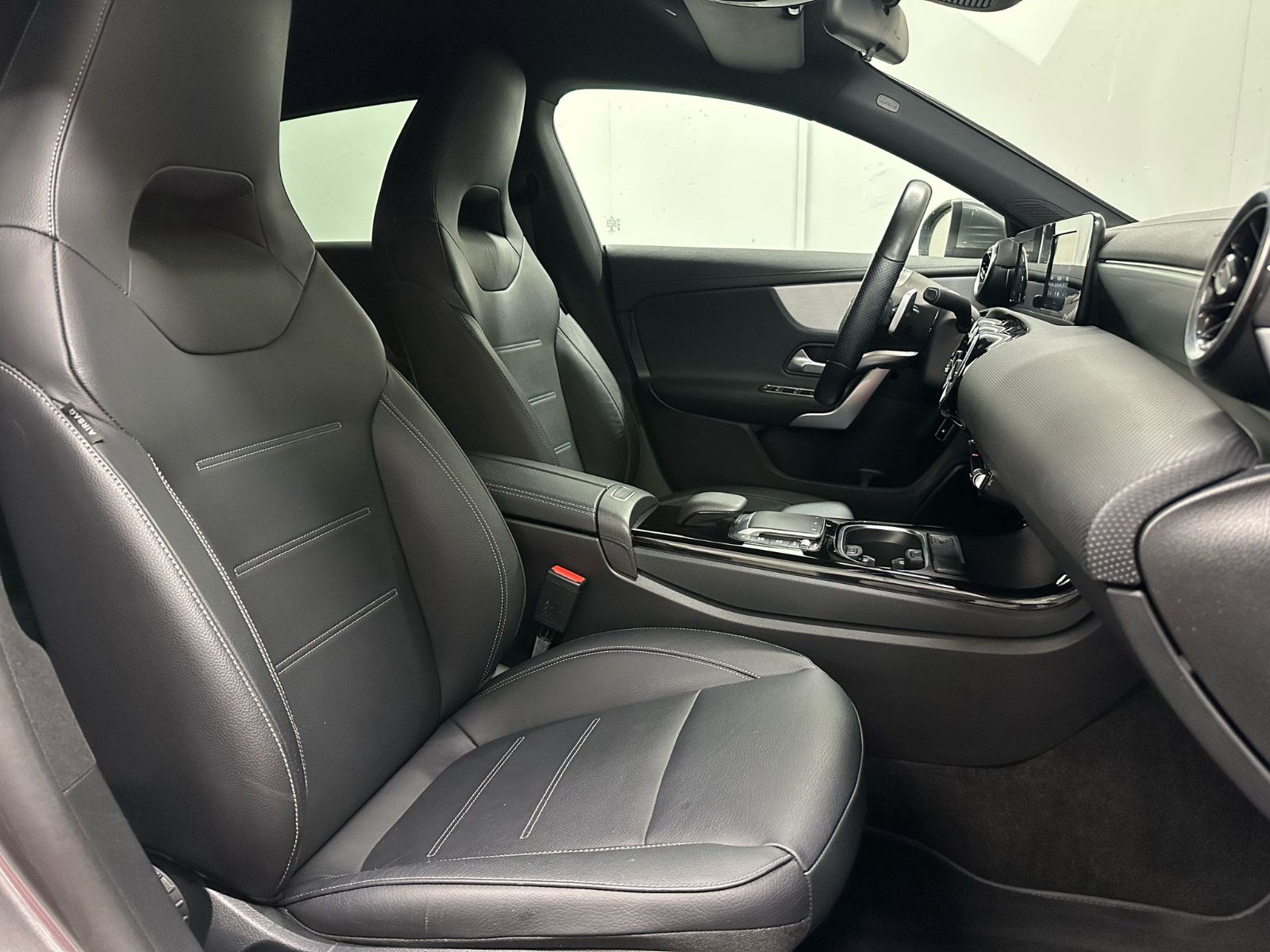 Fahrzeugabbildung Mercedes-Benz CLA 250 e ShootingBrake *AMG*EXCLSUIVE*KAMERA
