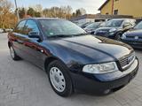 Audi A4 1.8 - Garagenfund! - Audi A4 aus 2000: 1.8