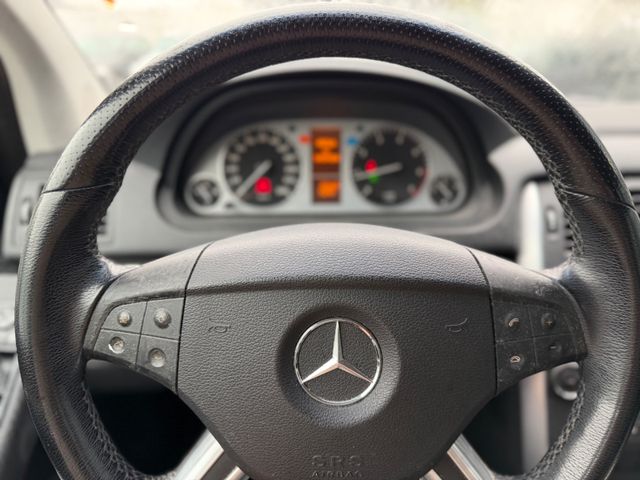Mercedes-Benz B 170