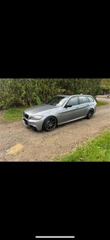 BMW E91 330xd - BMW 330 aus 2009: 330xd