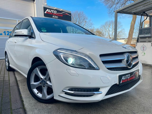 Mercedes-Benz B 180/SPORTPAKET/BI-XENON/KAMERA/LEDER/AHK/EURO6