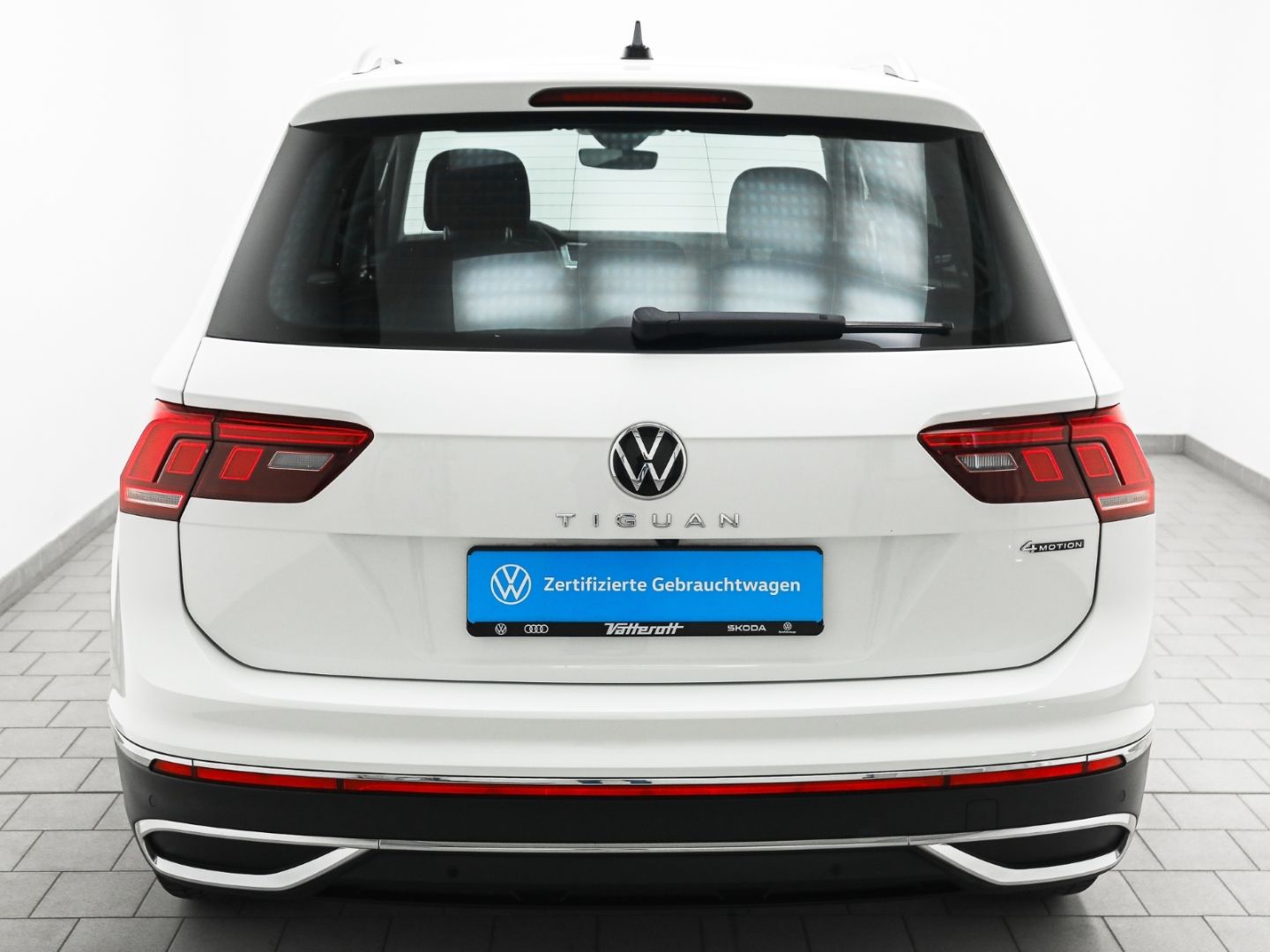 Volkswagen Tiguan 2.0 TSI DSG 4Motion Elegance AHK AreaVIew foto 4