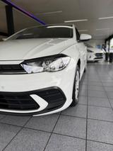 Volkswagen Polo VI Life - VW Polo Gebrauchtwagen in Köln