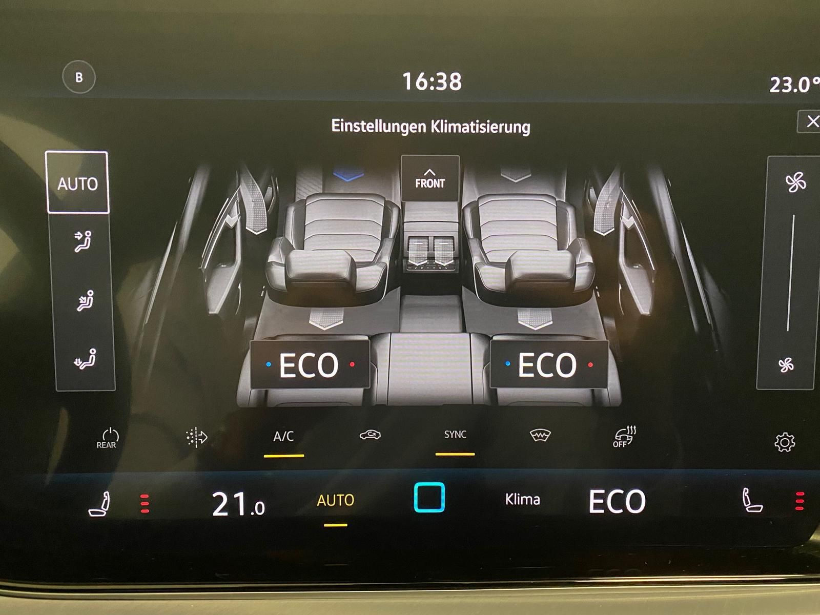 Fahrzeugabbildung Volkswagen Touareg 3.0 V6 TDI 4Motion Elegance+AHK