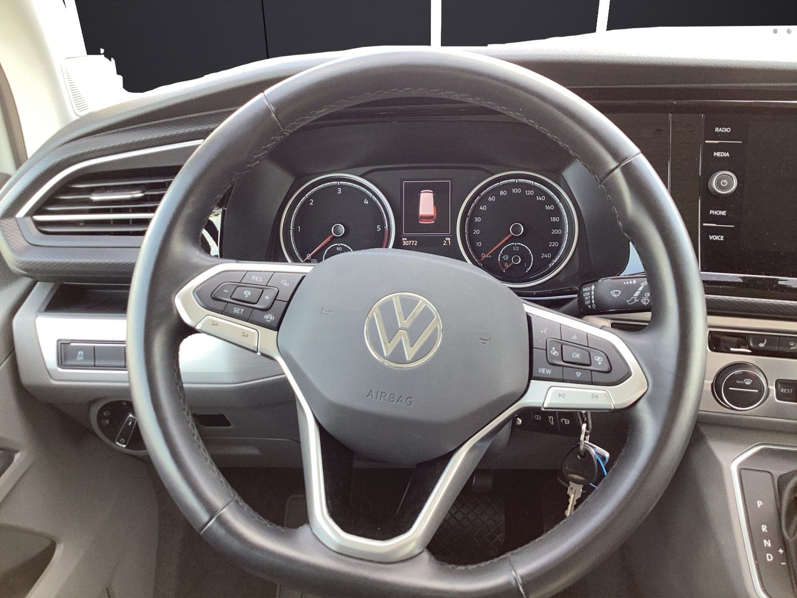Fahrzeugabbildung Volkswagen T6 California T6.1 TDI DSG Ocean STANDHZG LED AC