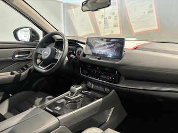 Fotografie des Nissan X-Trail 1.5 VC-T Mild-Hybrid Xtronic N-Connecta