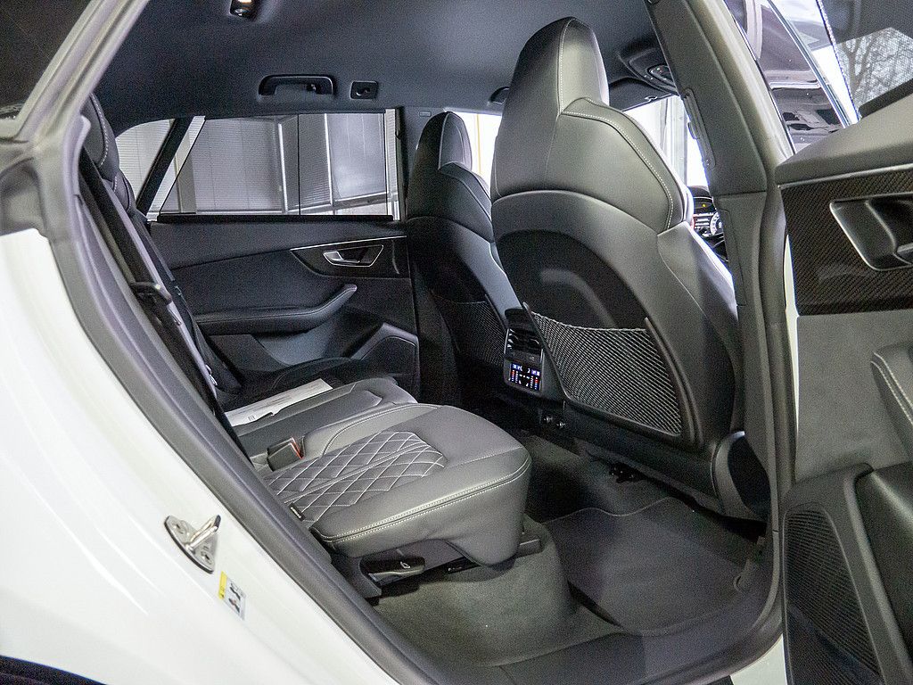 Audi SQ8 - Bild 4