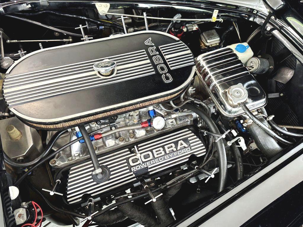 Cobra 427 Shelby Cobra by Superformance 7.0 V8  551 PS