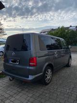 Volkswagen T5 Caravelle - Volkswagen T5 Caravelle aus 2013