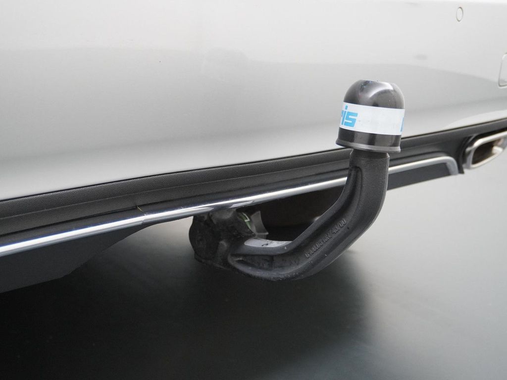 Mercedes-Benz B 180 Ambition Facelift Urban navi kamera AHK au